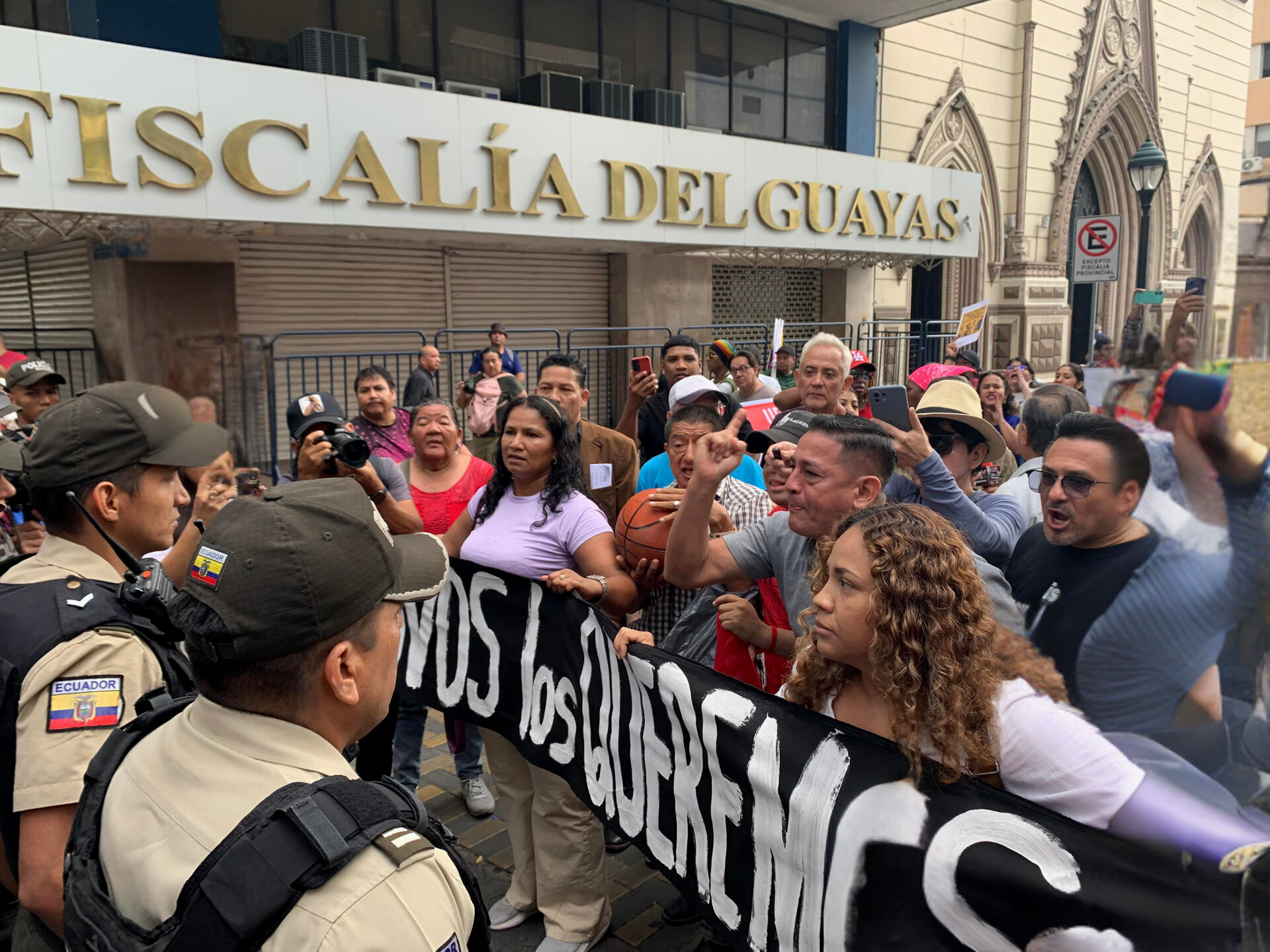 Reclamos Fiscalia 4 niños desaparecidos en Guayaquil